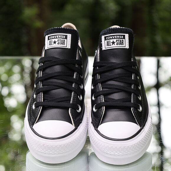 Converse Chuck Taylor All Star Lift Platform Black Leather - Picture 9 of 15